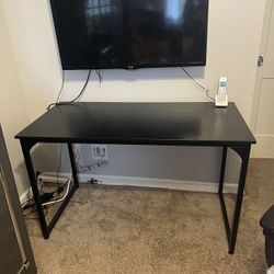Black Desk/table