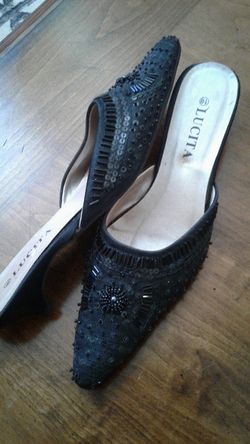 Lucita, 8 1/2, small heel mules.
