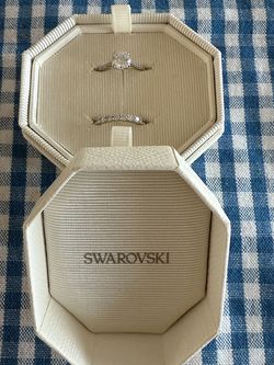 Swarovski ring