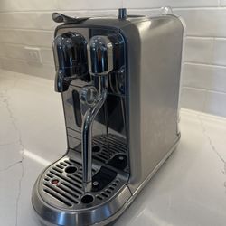 Nespresso Creatista Plus