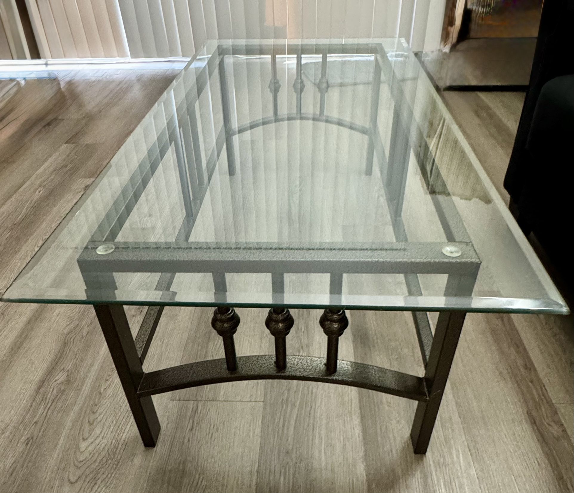 Long Glass Coffee Table – Modern & Stylish