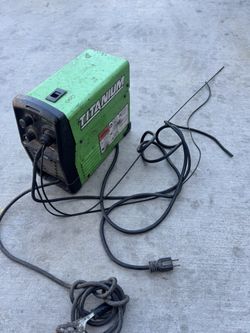 Titanium 125 Amp Flux Core Welder