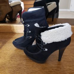 SUPER STYLISH SUPER SEXY LOW CUT BOOT!