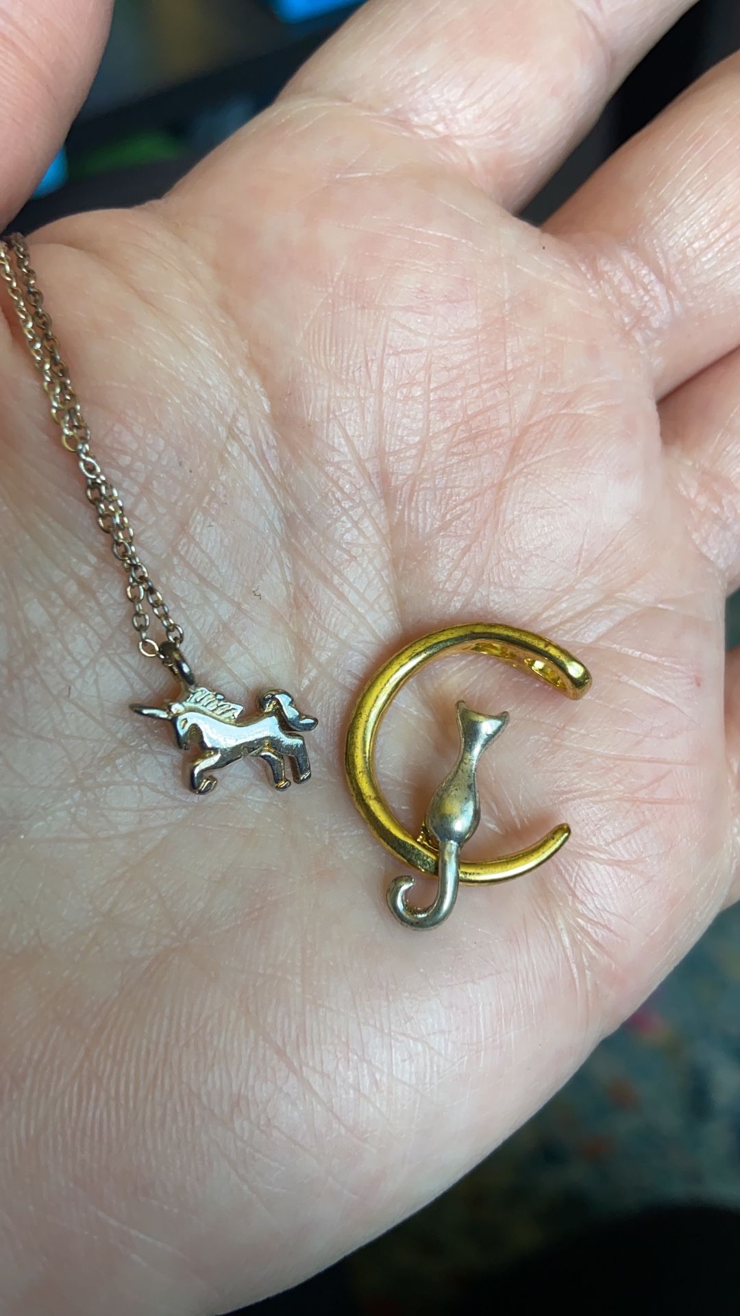 Sterling Silver Unicorn With Chain Or Car On The Moon