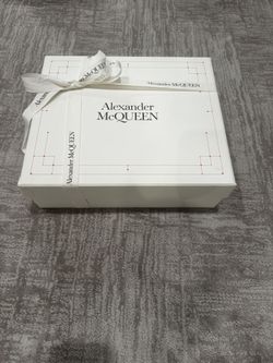Alexander McQueen Gift Box