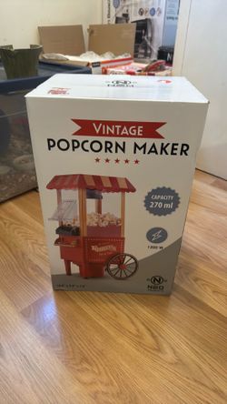 popcorn maker