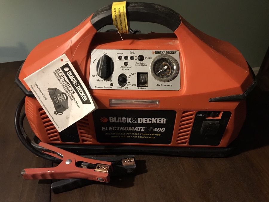 Black and Decker Electromate 400 AC/DC Portable Power Station/ Jump-Starter/ Compressor. Not working but it just needs a replacement battery