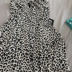 Brand New With Tag EXPRESS Woman Dress Sz 6