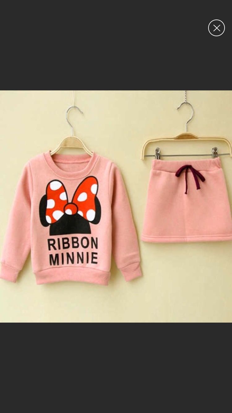 NWT Minnie pink Sweatshirt Skirt 2 Pcs Set