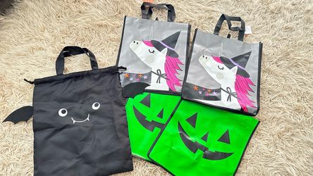 5 New Halloween Treat Bags