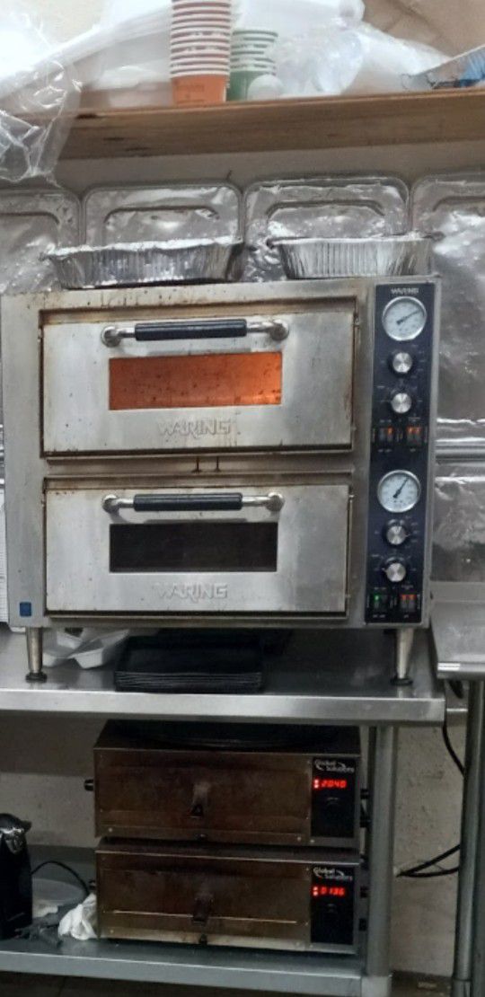 Waring 750 Double Deck Pizza Oven 