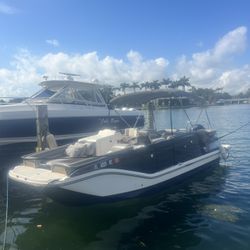 2016 Bayliner Xr7