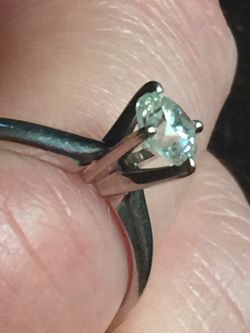 14 K gold -solitaire ring 1/2 Carrot diamond