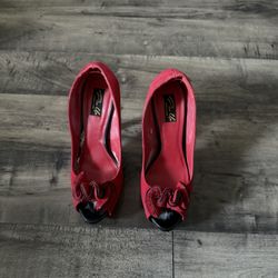 Red Heels 