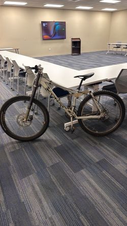 Kona downhill  bike coiler Deluxe