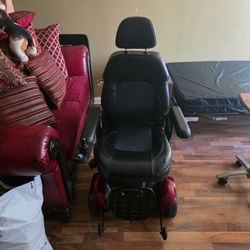 Electric wheel chair