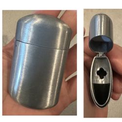 Portable ashtray