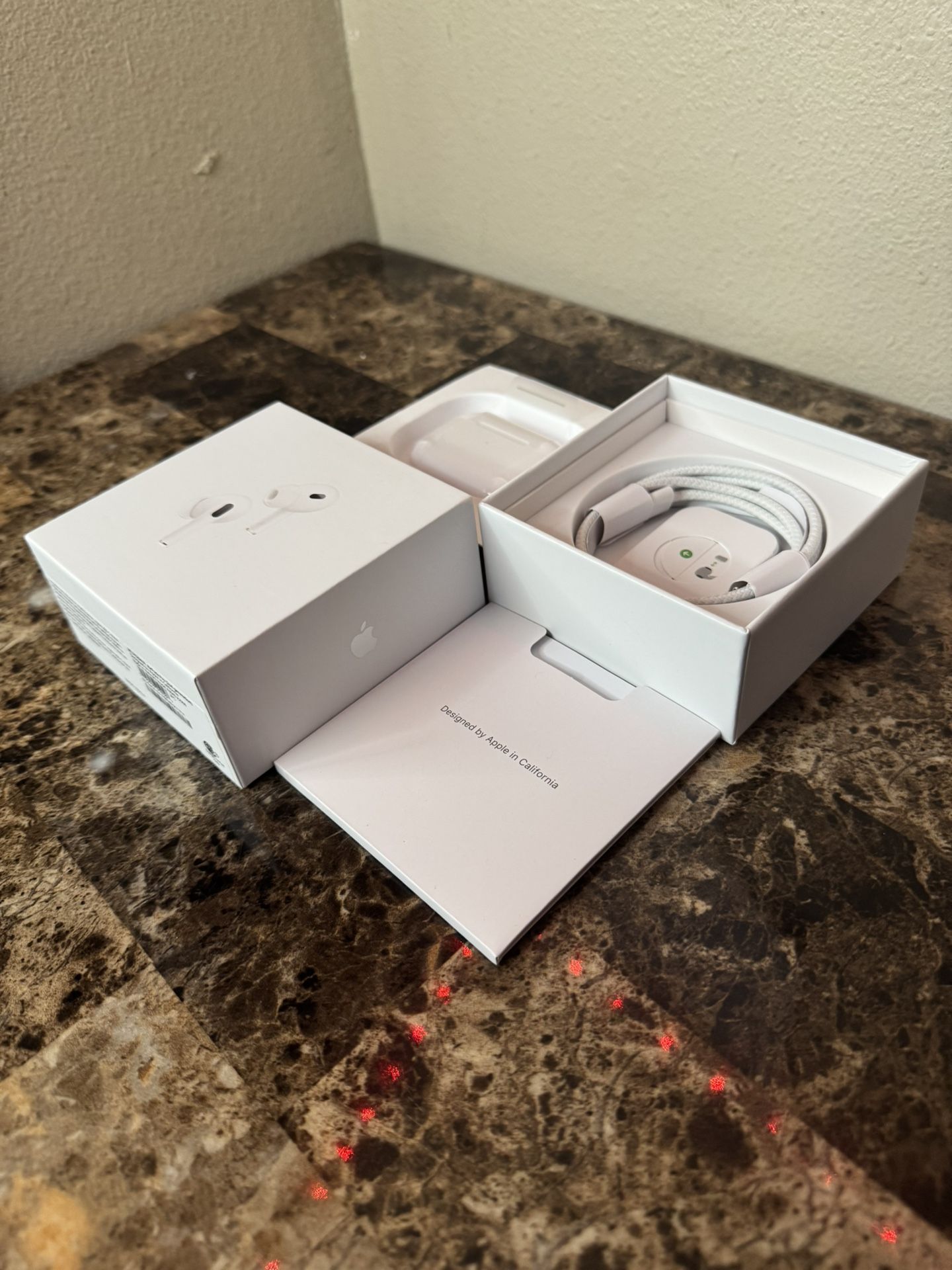 Apple Airpods Pro (2nd generation) with MagSafe Case (USB‑C)