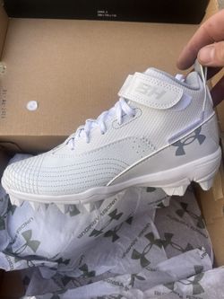Under Armour Baseball/Softball Cleats (Harper 7 Mid)