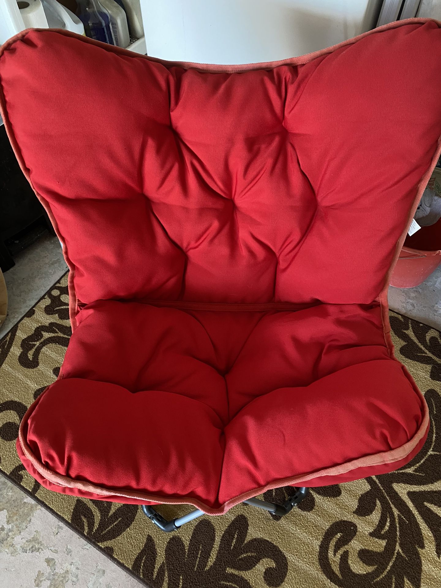 Red Memory Foam Butterfly Chair
