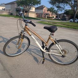 Schwinn Skyliner - 26" wheels Aluminum Mountain Bike 