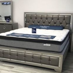 Huge Clearance Sale. Jasmine King-Size Bedroom Set Only $499. Easy Finance Option. Same Same-Day Delivery.