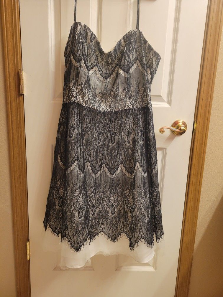 City Chic Strapless Lace Dress with Sheer Tulle Size 20