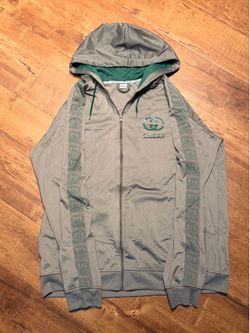 G zip up sweater