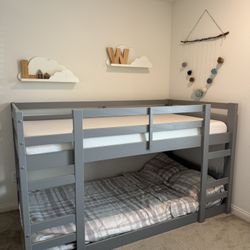 Twin Bunk Bed