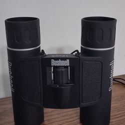 BUSNELL PRISMATICOS 12x25-240 FT .AT 1000 YDS.