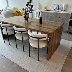 DINING TABLE - NO CHAIRS 