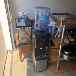 Water Dispenser 