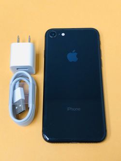 iPhone 8 64GB Factory Unlocked