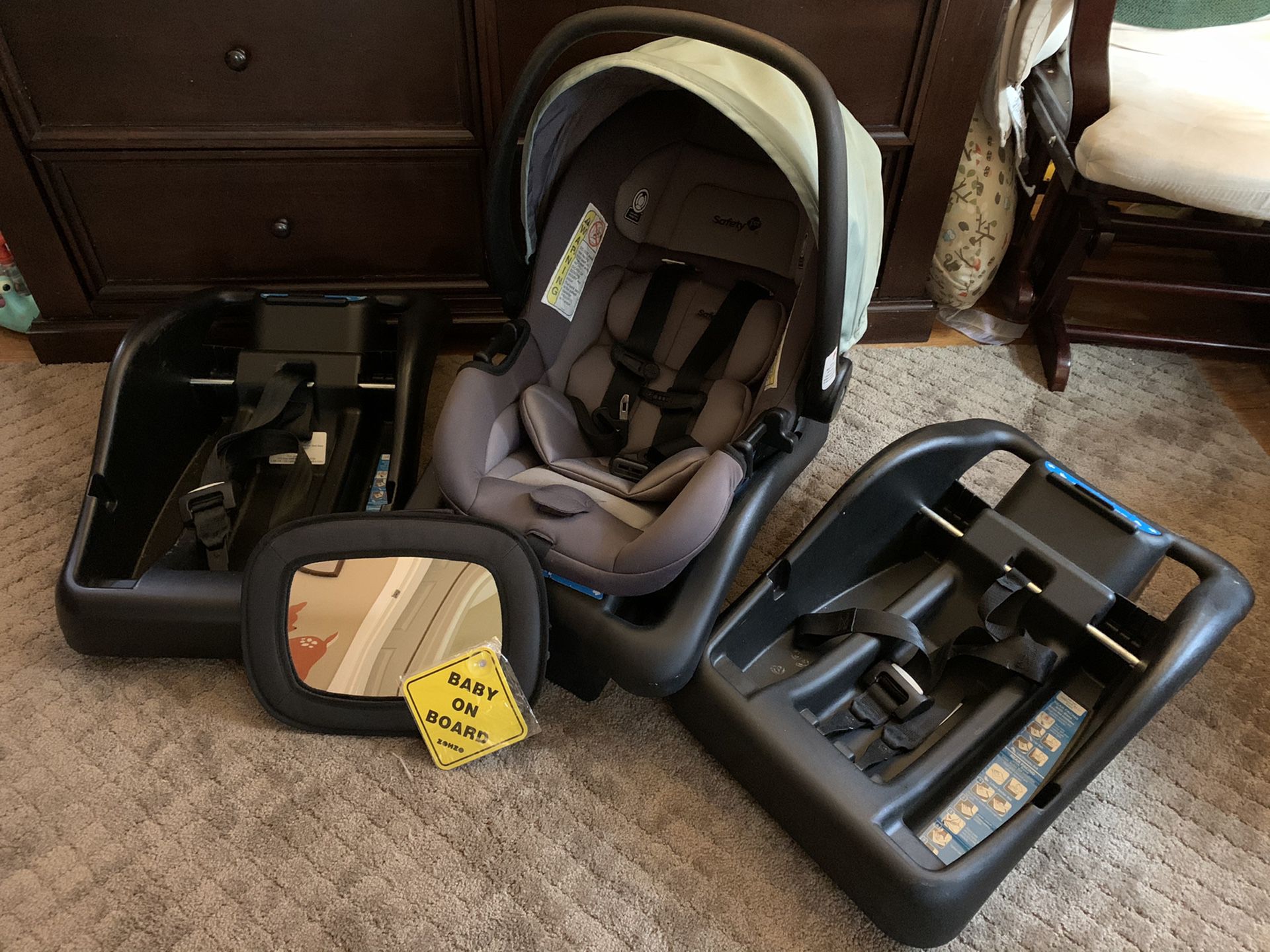 Safety first onboard35 LT infant car seat