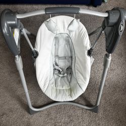 Graco Baby Swing