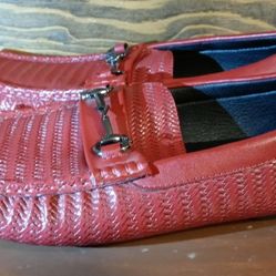 Red Slip-On Moc Toe 9 M GUESS Mens  Bit Loafers Shoes


