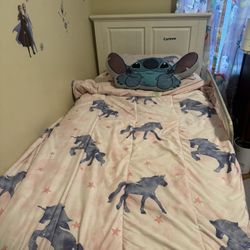 White twin Frame And Headboard