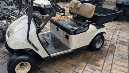 EzGo Textron ( Beater/ Restoration/ Parts Golf Cart )