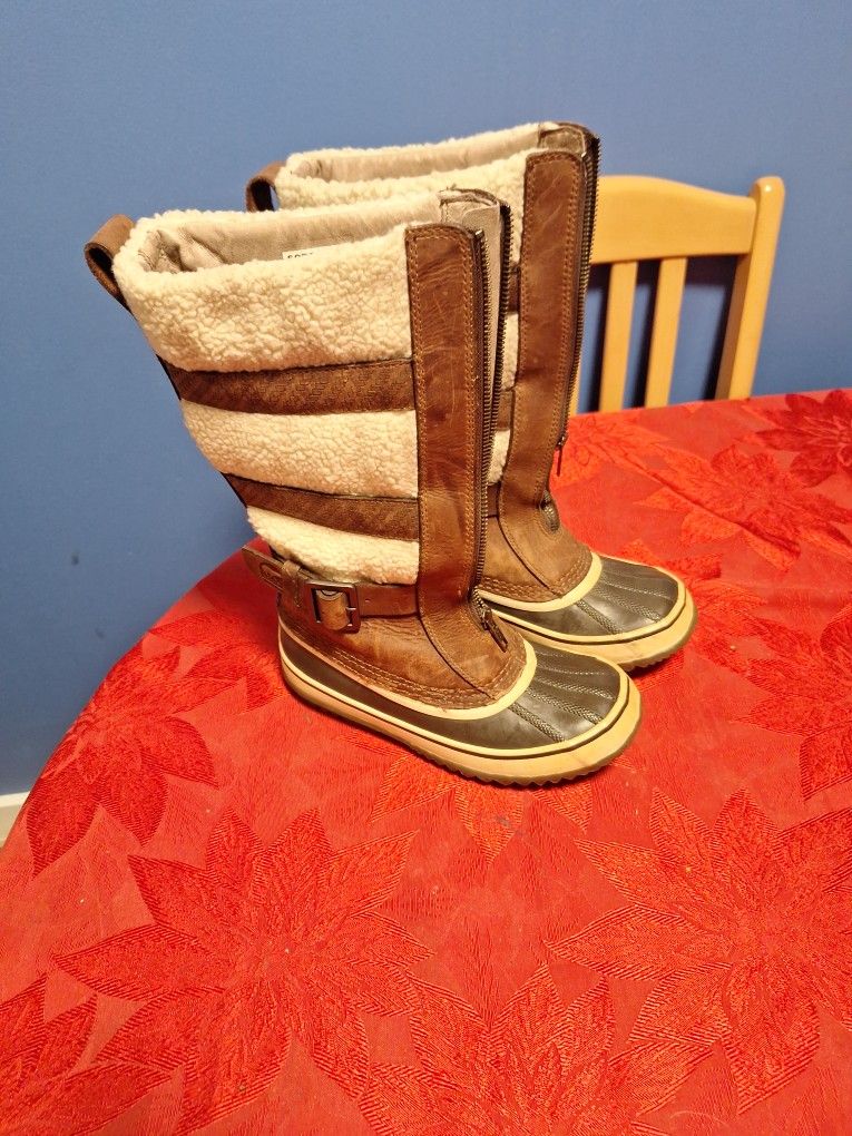 Stylish Sorel Snow Boots Us Size 6