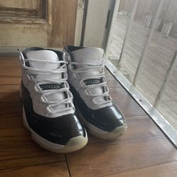 Jordan 11 Black&white