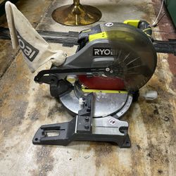 Ryobi 10 Inch Compound Miter Saw 