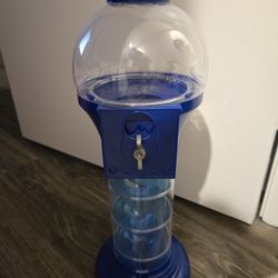 Bubble Gum Or Candy Machine Chuck E Cheese