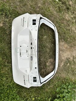 Subaru Outback Rear Liftgate Parts