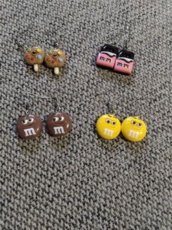 Fashion earrings