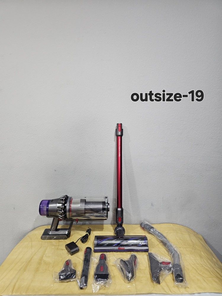 v11 outsize dyson cordless vacuum cleaner stick outsize-19
