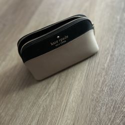 Kate Spade New York Leather Cosmetic Makeup Bag Pouch