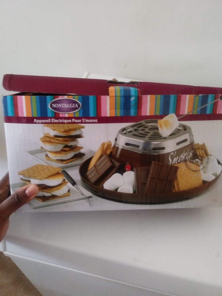 Smores maker