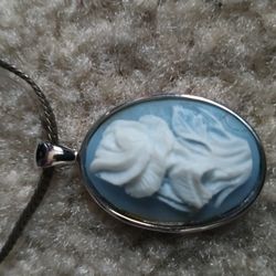 Athena Trading Inc 925 Blue Rose Cameo Pendant With Sterling Silver Chain