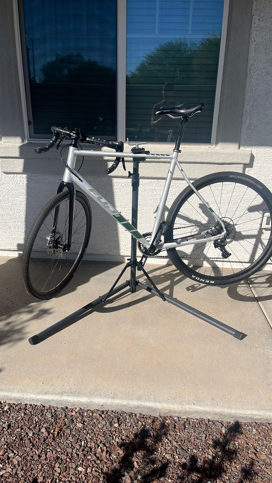 58 Fuji Jari 1 Gravel Bike