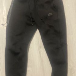 Nike tech Pants 